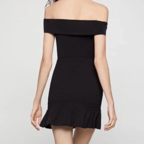 NWT bcbgeneration off the shoulder dress - Picture 6 of 8